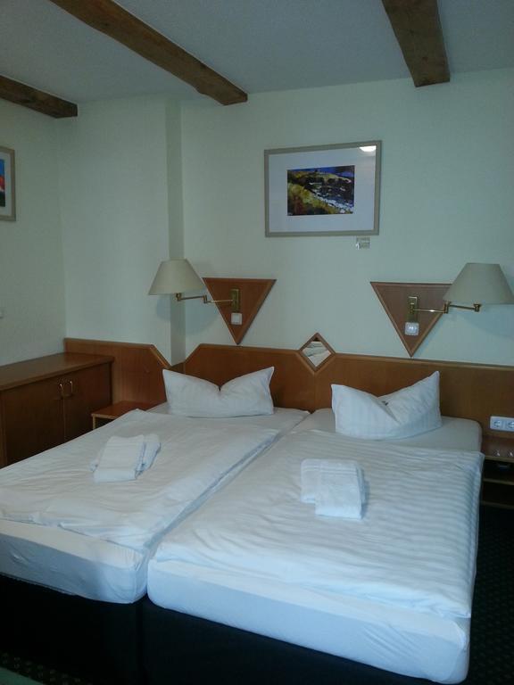 Am Schloß Hotel 3*